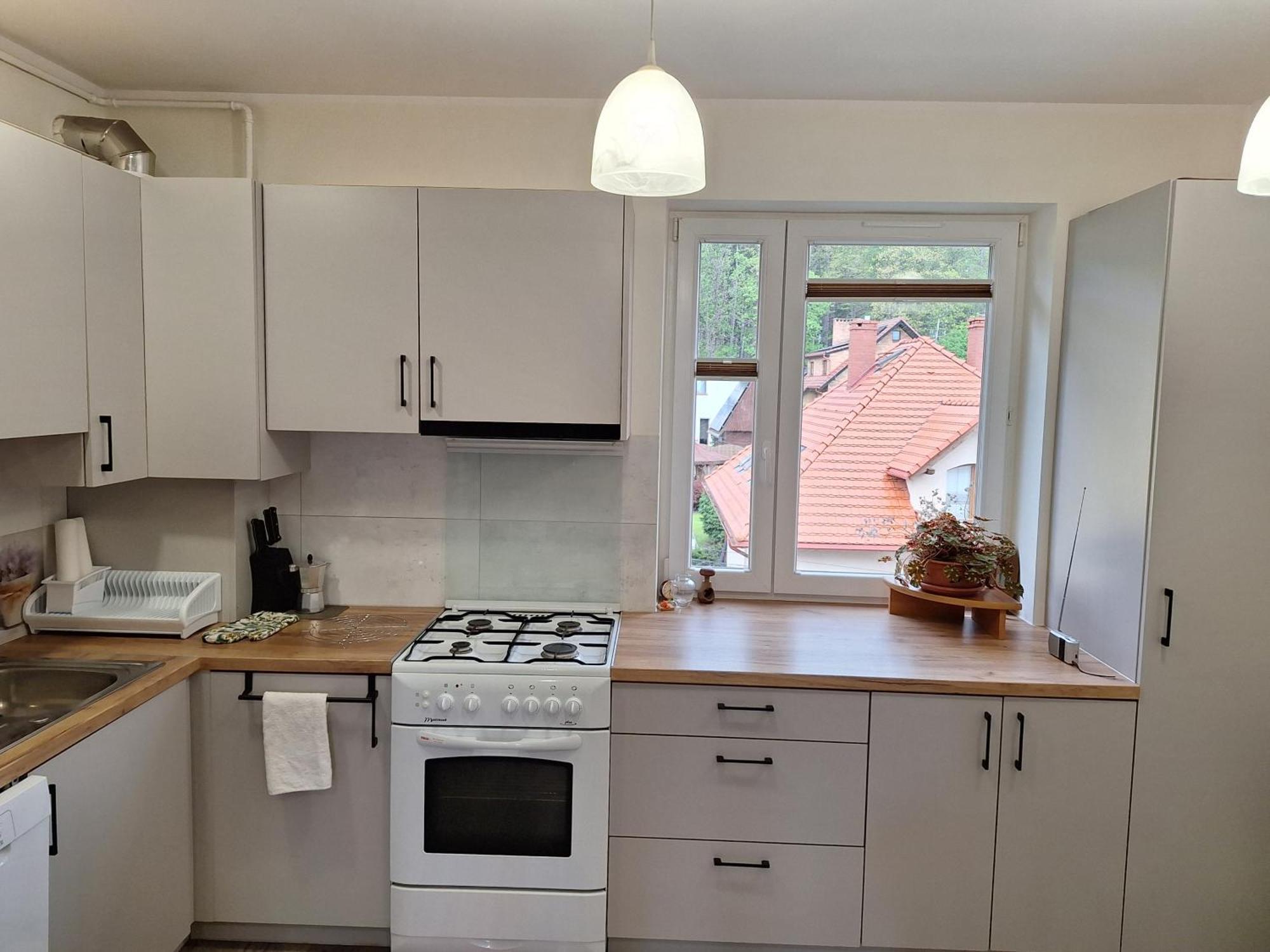 Apartament Pod Chelmcem Wałbrzych Esterno foto
